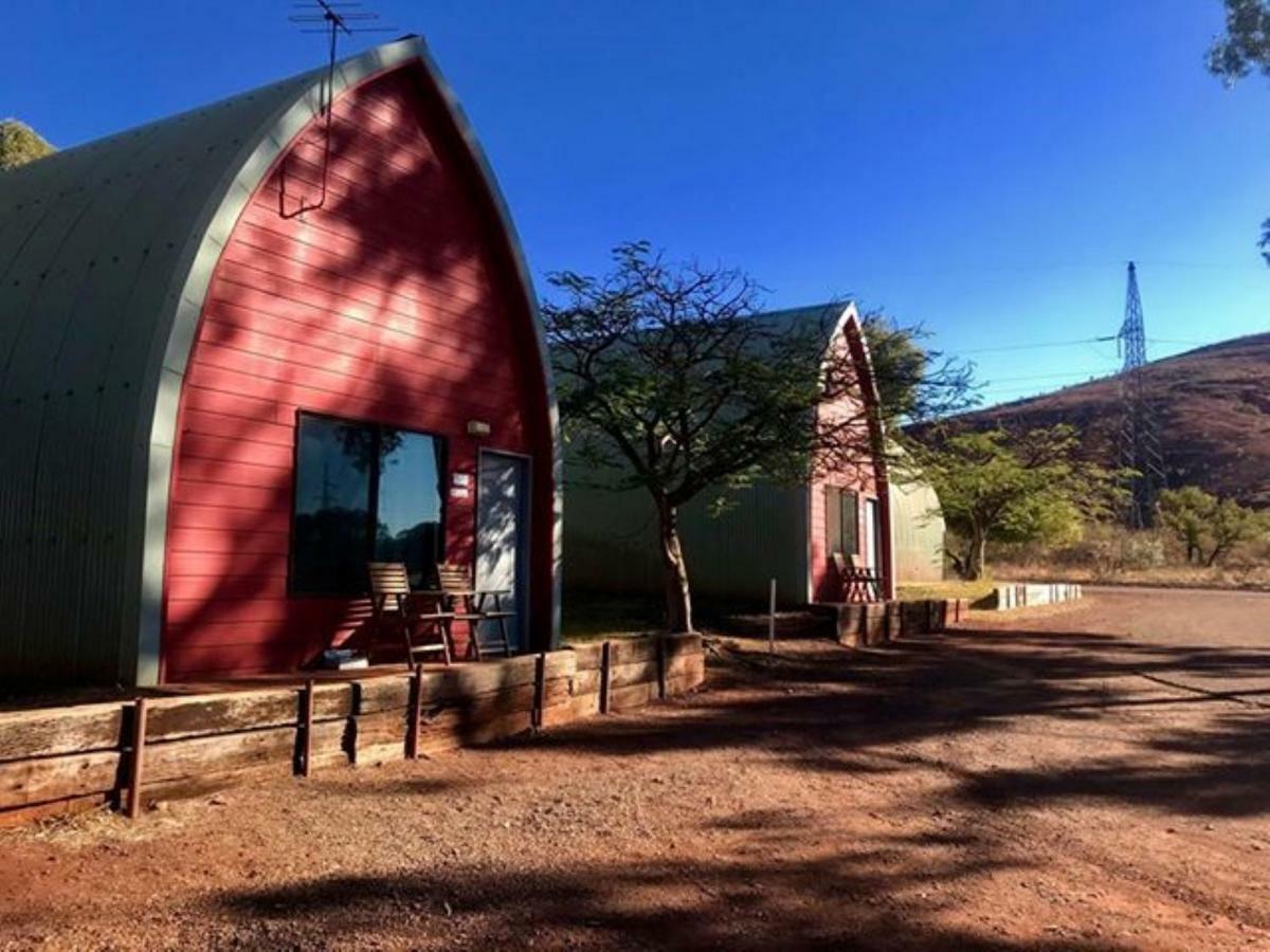 Tom Price Tourist Park 호텔 외부 사진